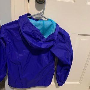 North face wind breaker jacket